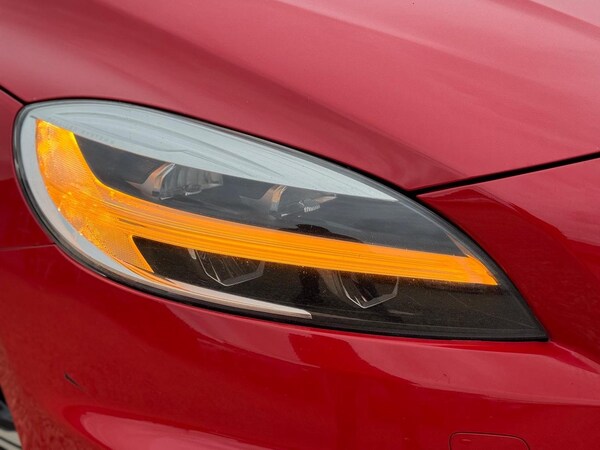 Used Volvo V40 2016 for sale - 75667902: Photo 40
