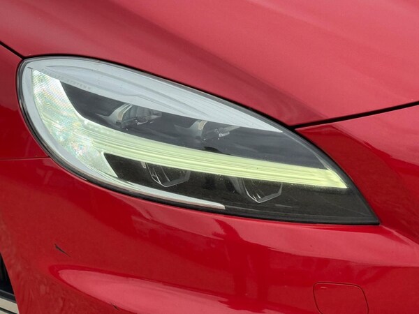 Used Volvo V40 2016 for sale - 75667902: Photo 41