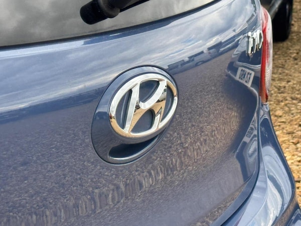 Used Hyundai i10 2017 for sale - 75667790: Photo 34