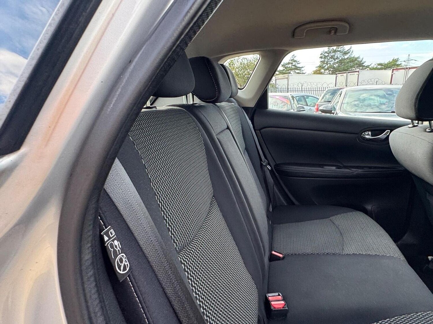 Used Nissan Pulsar 2014 for sale - 76128893: Photo 19