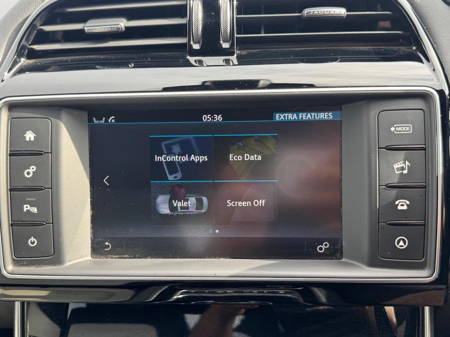 Used Jaguar XE 2016 for sale - 76793982: Photo 30