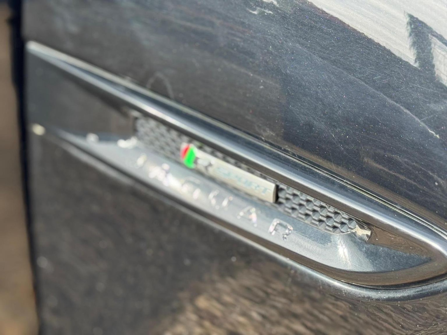 Used Jaguar XE 2016 for sale - 76793982: Photo 47