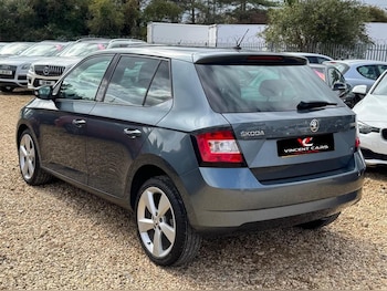 Used Skoda Fabia 2015 for sale - 75938227: Photo