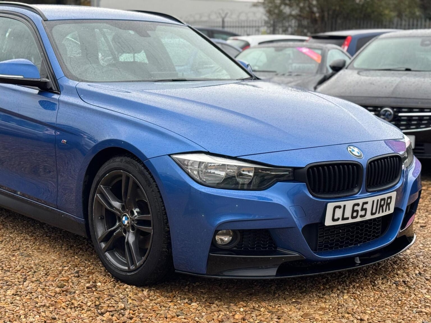 Used BMW 3 Series 2015 for sale - 76418380: Photo 3