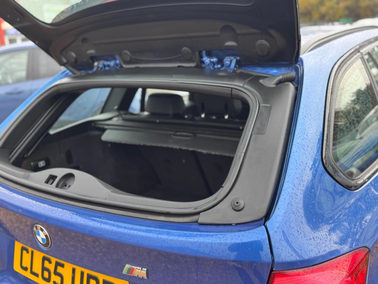 Used BMW 3 Series 2015 for sale - 76418380: Photo 39