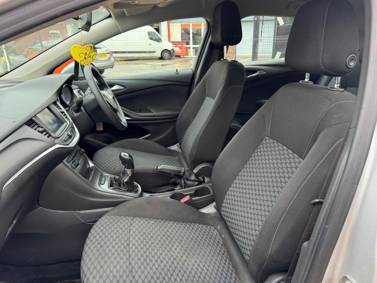 Used Vauxhall Astra 2016 for sale - 76387371: Photo 29