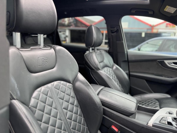Used Audi SQ7 2017 for sale - 75667966: Photo 37
