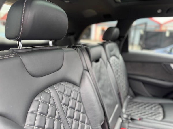 Used Audi SQ7 2017 for sale - 75667966: Photo 51