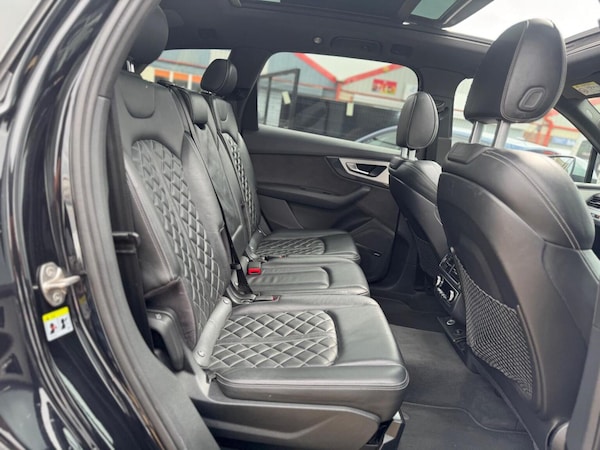 Used Audi SQ7 2017 for sale - 75667966: Photo 53