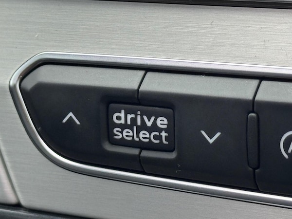 Used Audi SQ7 2017 for sale - 75667966: Photo 58