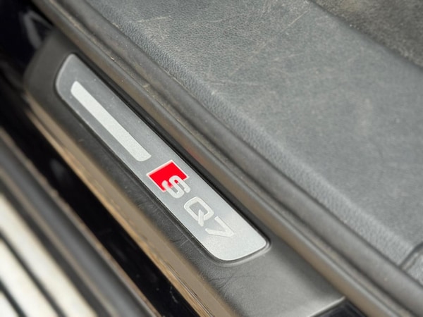 Used Audi SQ7 2017 for sale - 75667966: Photo 68