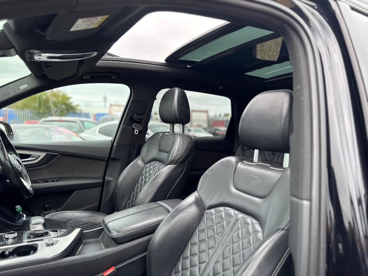 Used Audi SQ7 2017 for sale - 75667966: Photo 86