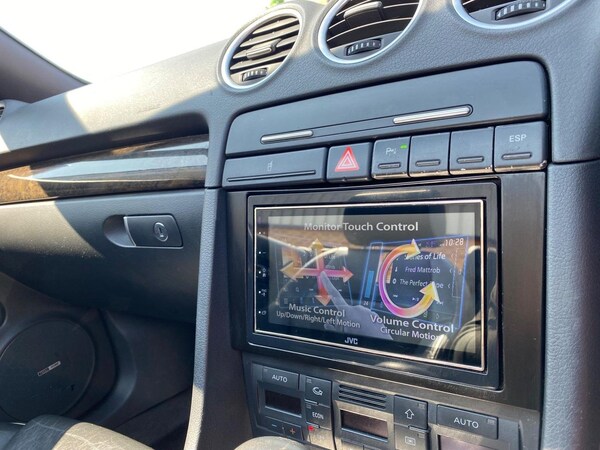 Used Audi S4 2004 for sale - 75667870: Photo 30