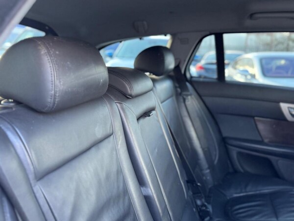 Used Jaguar XF 2013 for sale - 75667914: Photo 27