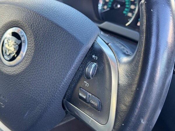 Used Jaguar XF 2013 for sale - 75667914: Photo 35