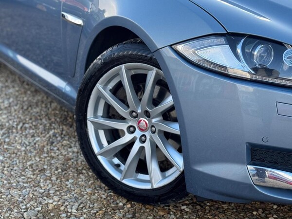 Used Jaguar XF 2013 for sale - 75667914: Photo 38