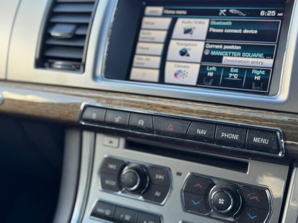 Used Jaguar XF 2013 for sale - 75667914: Photo 48