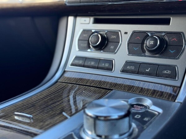 Used Jaguar XF 2013 for sale - 75667914: Photo 65