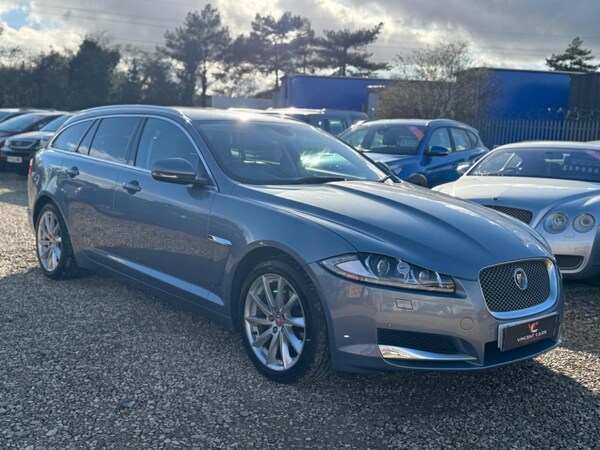 Used Jaguar XF 2013 for sale - 75667914: Photo 6