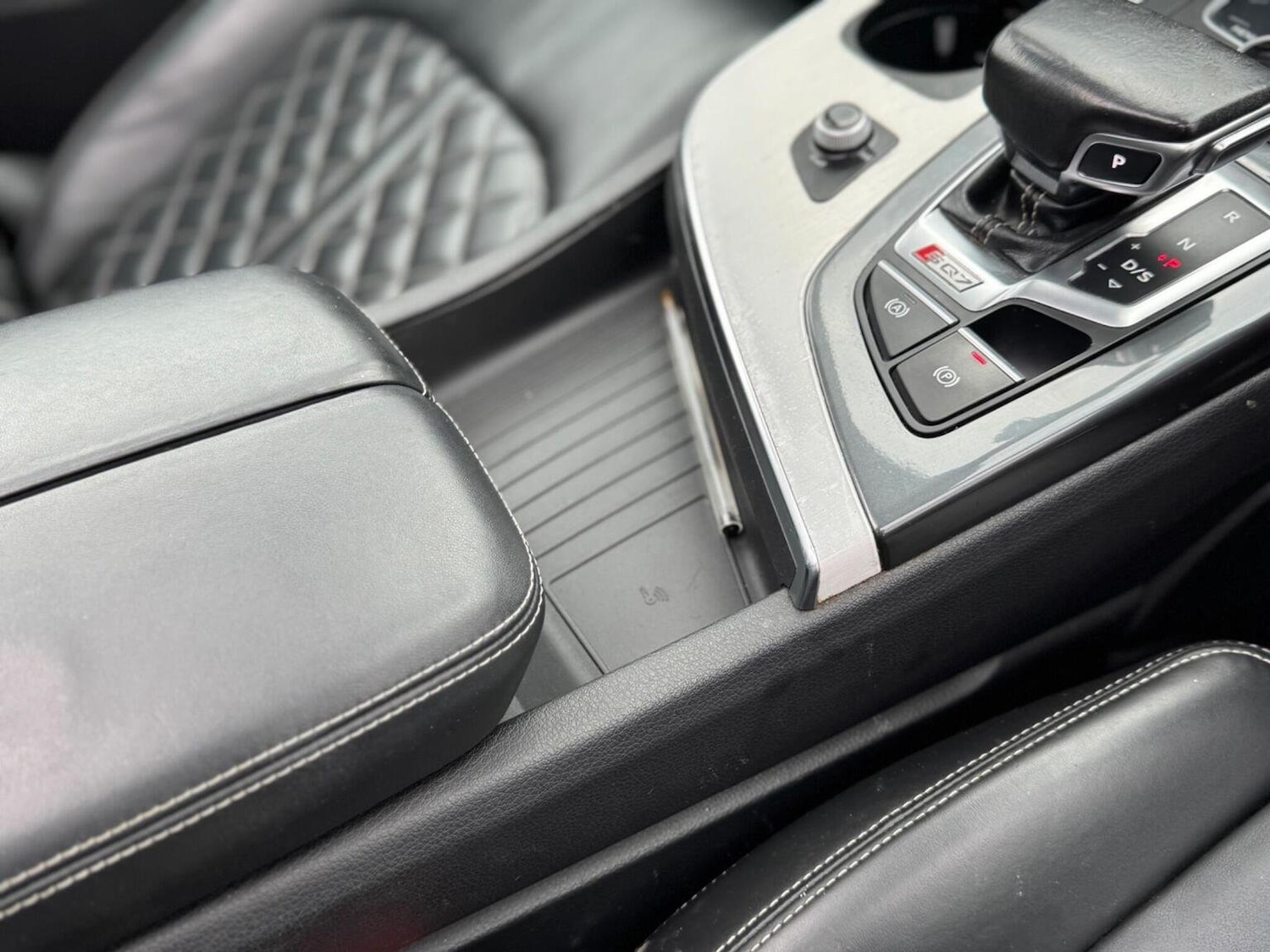 Used Audi SQ7 2017 for sale - 76793991: Photo 25