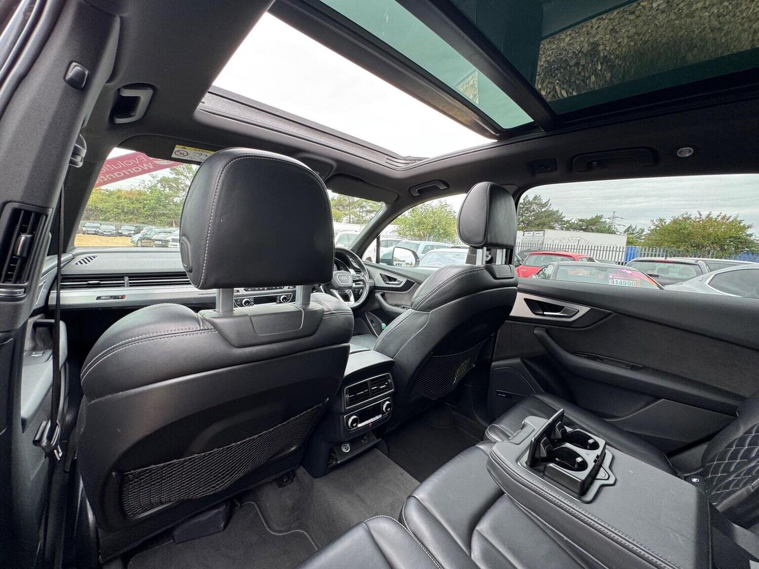 Used Audi SQ7 2017 for sale - 76793991: Photo 84