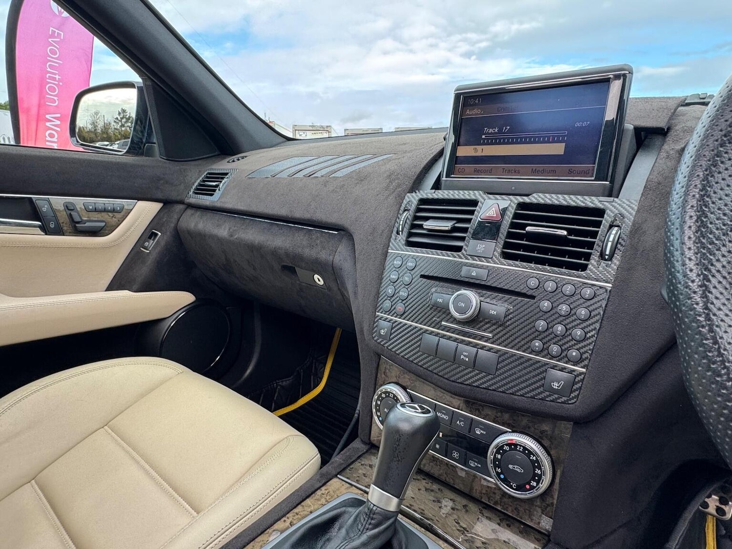 Used Mercedes-Benz C Class 2024 for sale - 76536861: Photo 17