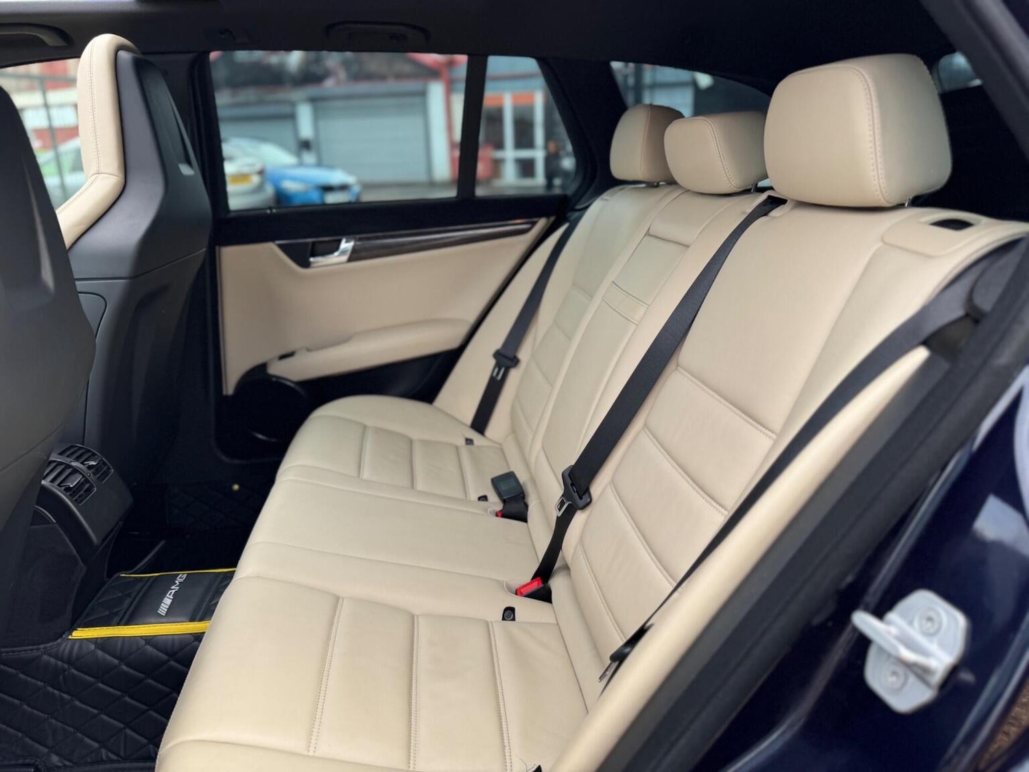 Used Mercedes-Benz C Class 2024 for sale - 76536861: Photo 26