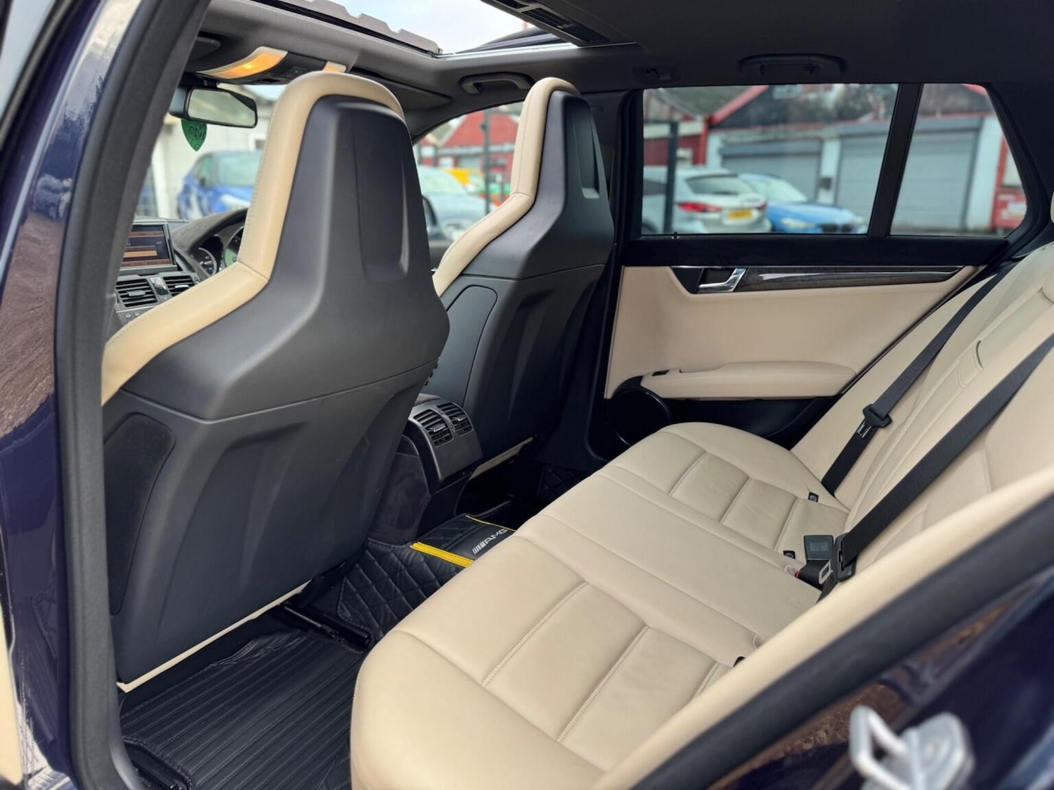 Used Mercedes-Benz C Class 2024 for sale - 76536861: Photo 27