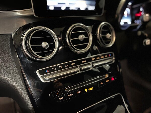 Used Mercedes-Benz C-Class 2017 for sale - 75667956: Photo 34