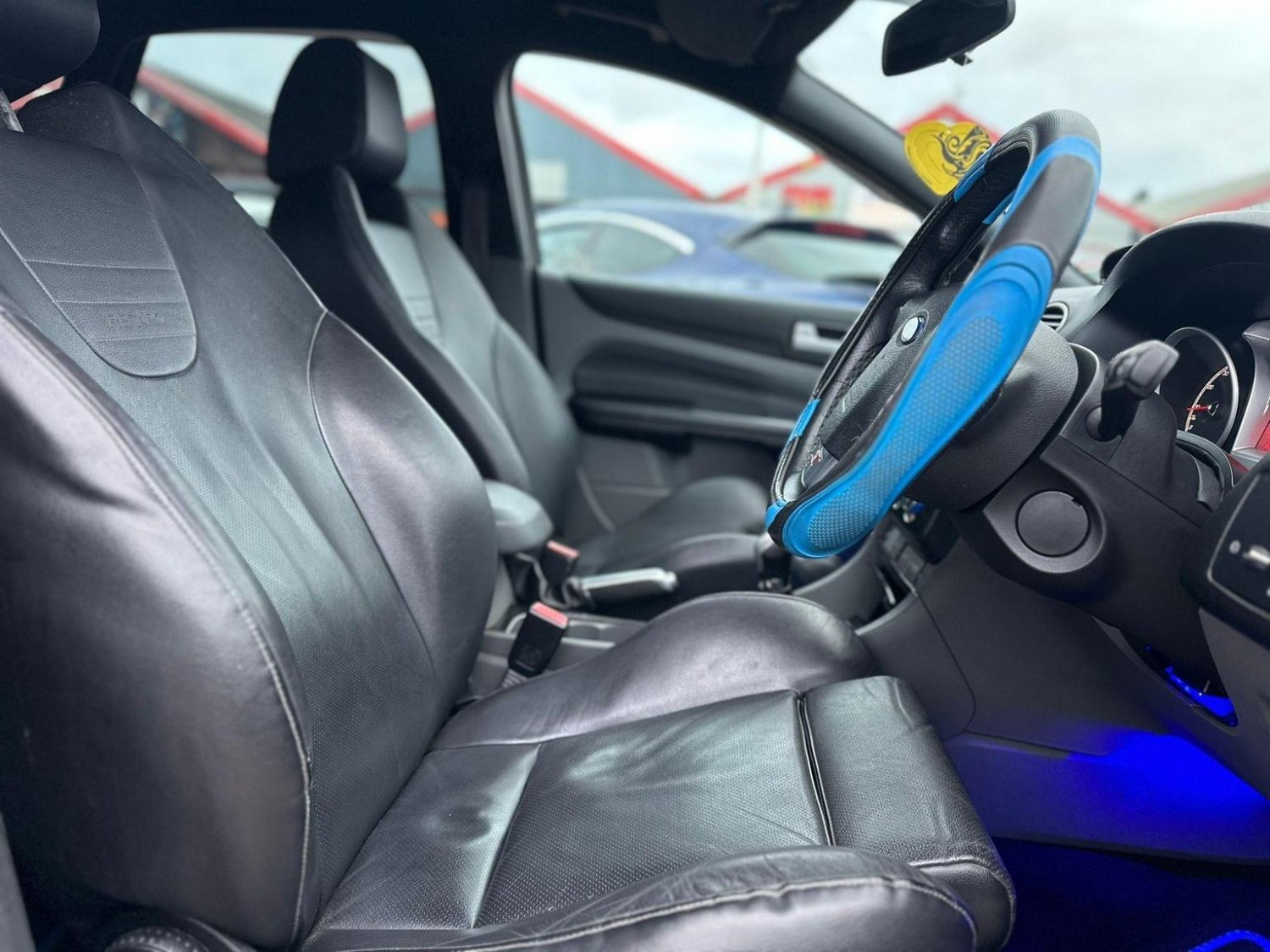 Used Ford Focus 2009 for sale - 76793993: Photo 9