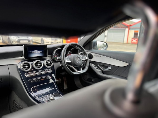 Used Mercedes-Benz C-Class 2015 for sale - 75667945: Photo 21