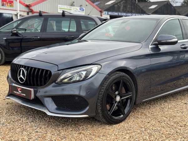 Used Mercedes-Benz C-Class 2015 for sale - 75667945: Photo 2