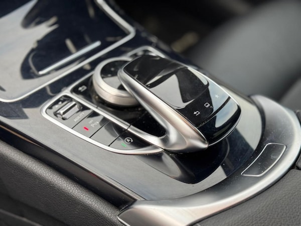 Used Mercedes-Benz C-Class 2015 for sale - 75667945: Photo 30