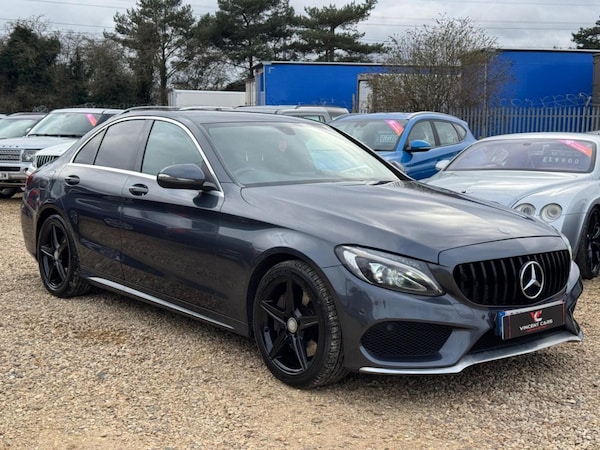 Used Mercedes-Benz C-Class 2015 for sale - 75667945: Photo 4