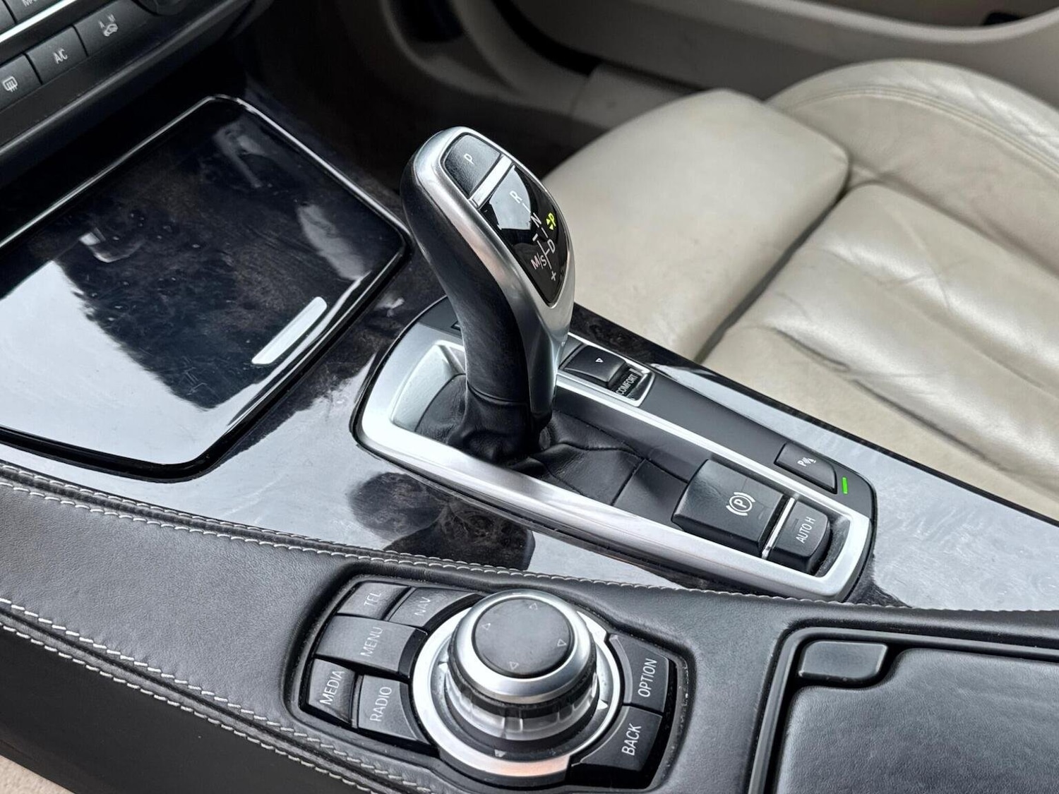 Used BMW 6 Series Gran Coupe 2013 for sale - 76250681: Photo 9