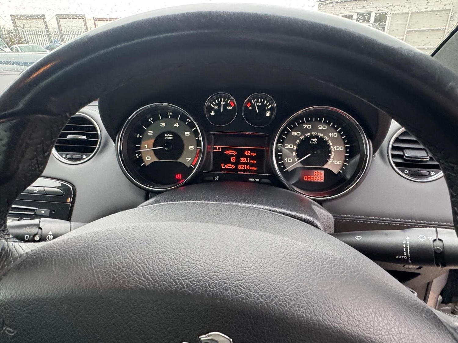 Used Peugeot RCZ 2013 for sale - 76769684: Photo 27