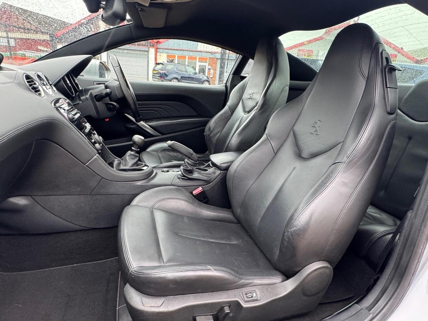 Used Peugeot RCZ 2013 for sale - 76769684: Photo 32