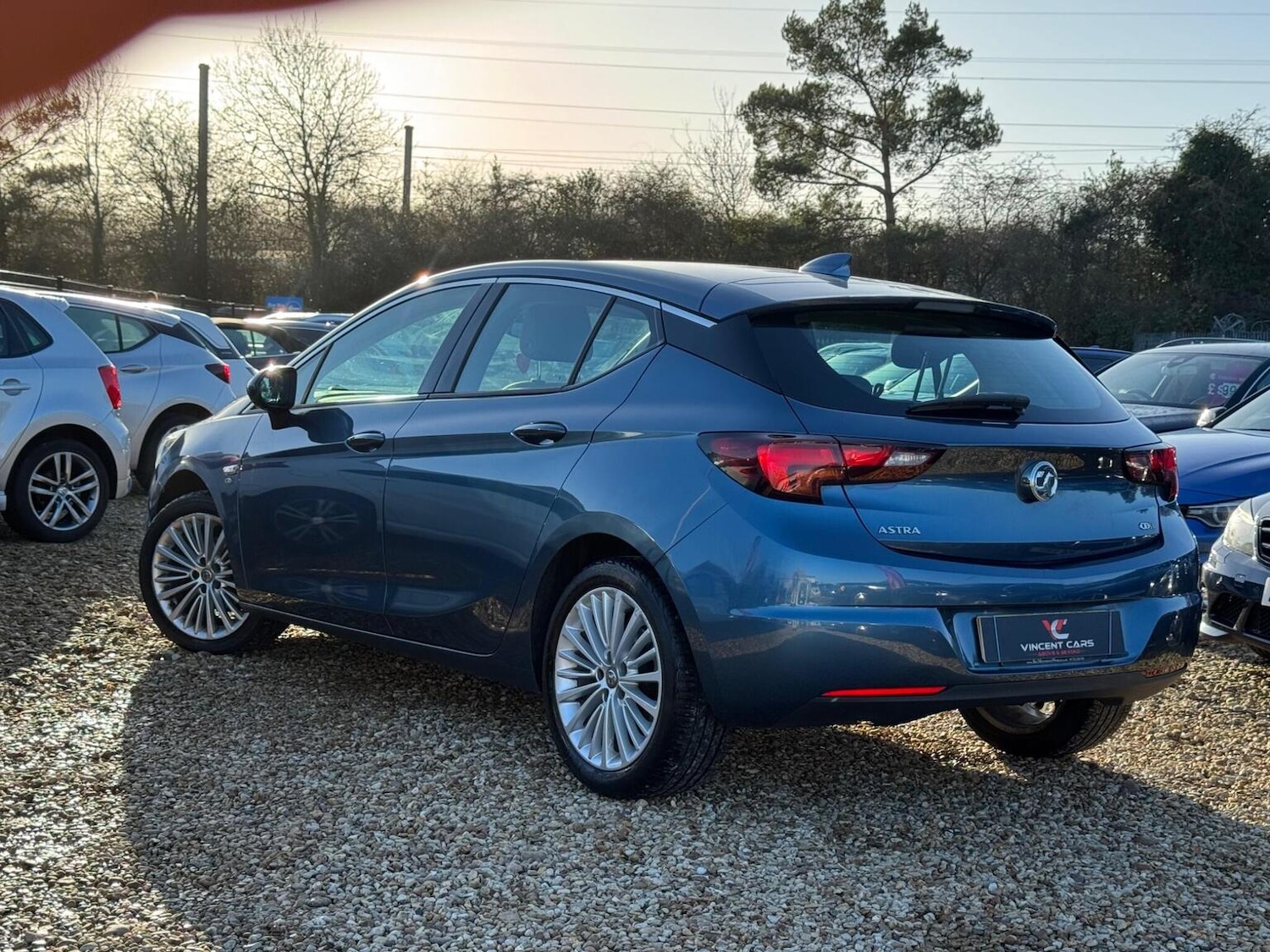 Used Vauxhall Astra 2017 for sale - 76596578: Photo 3