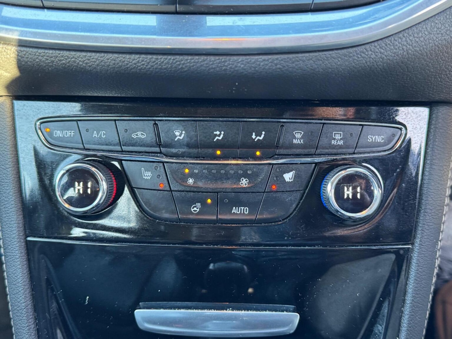 Used Vauxhall Astra 2017 for sale - 76596578: Photo 31