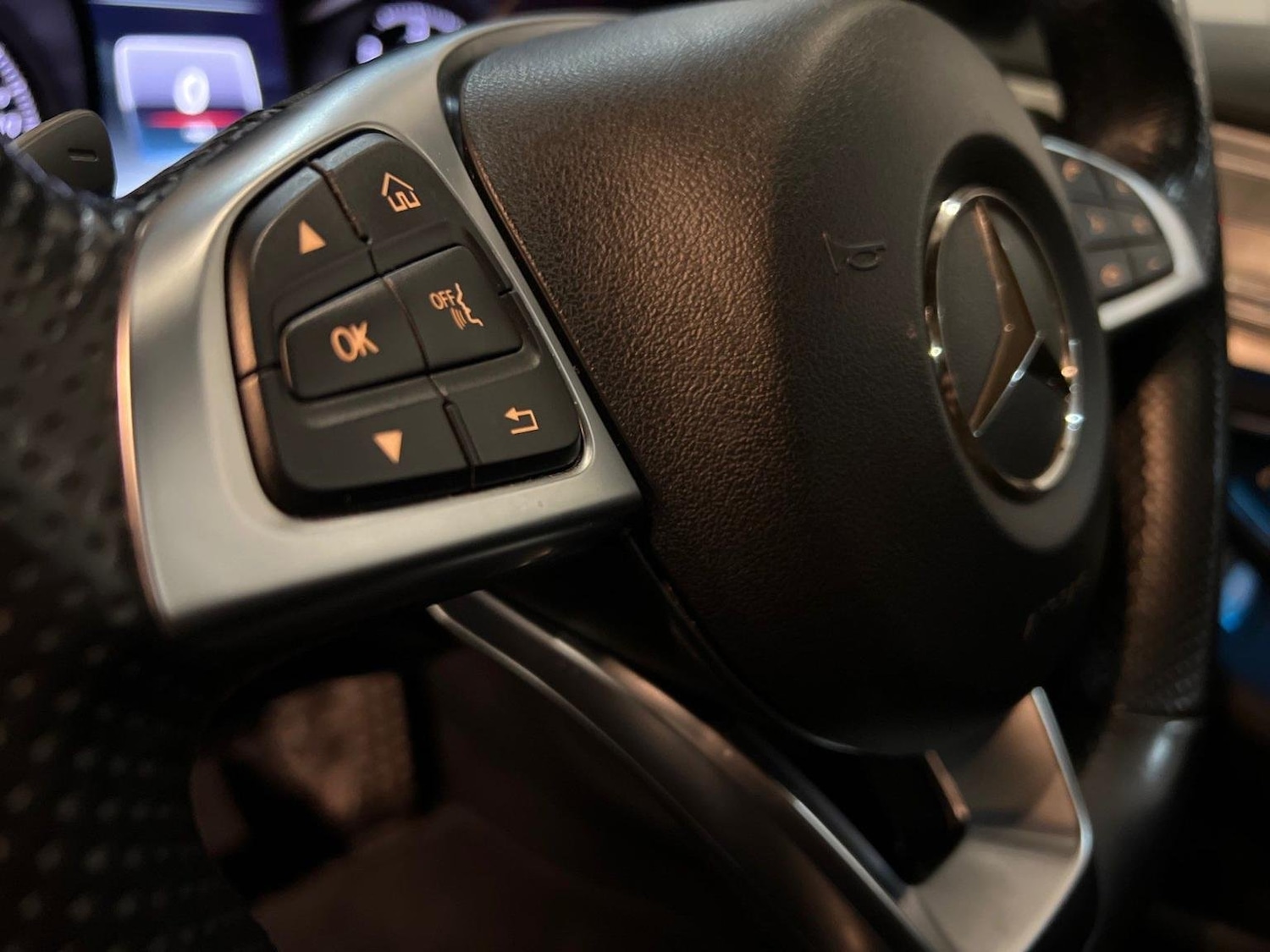 Used Mercedes-Benz C Class 2017 for sale - 76791564: Photo 25