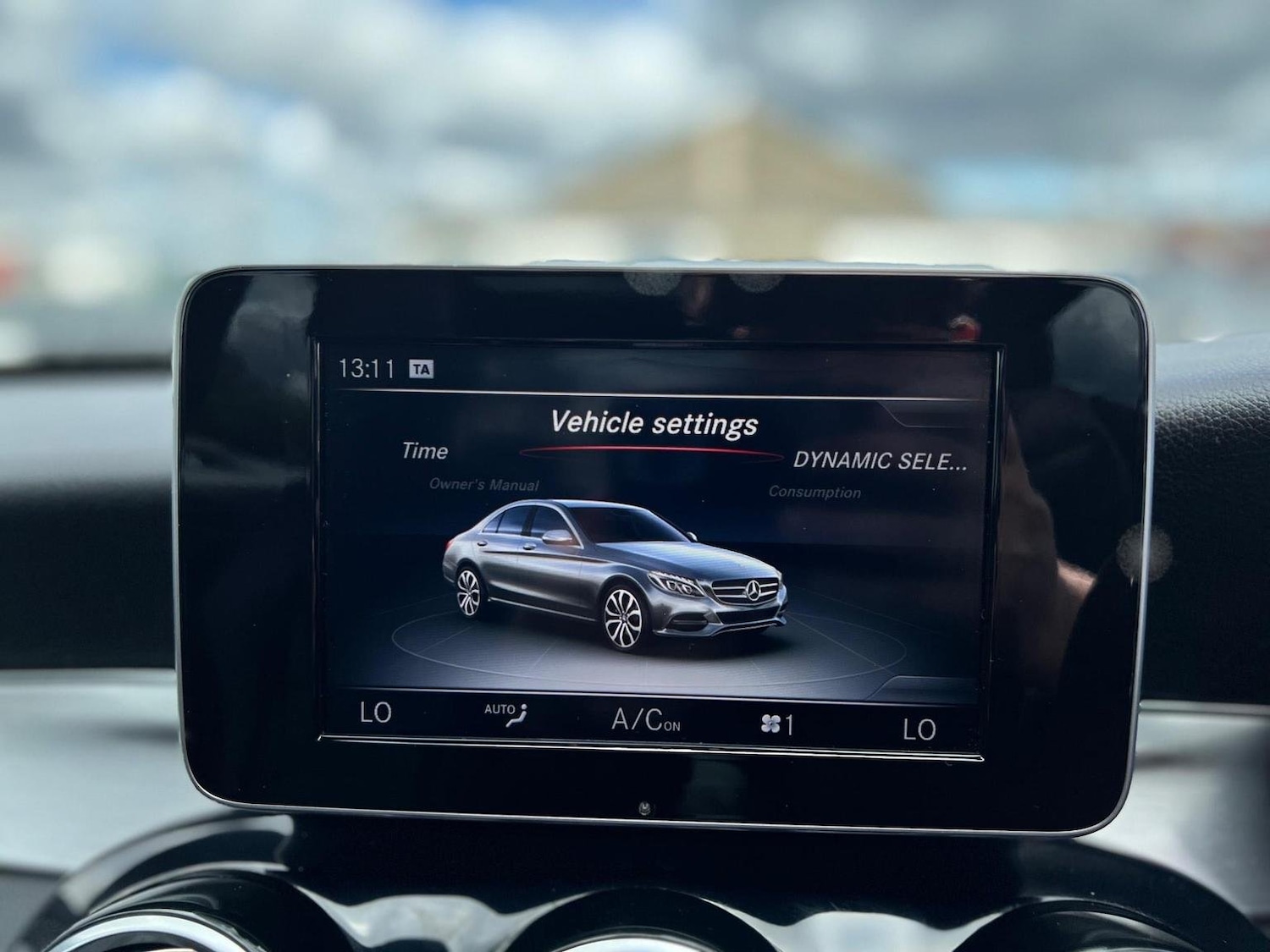 Used Mercedes-Benz C Class 2017 for sale - 76791564: Photo 31