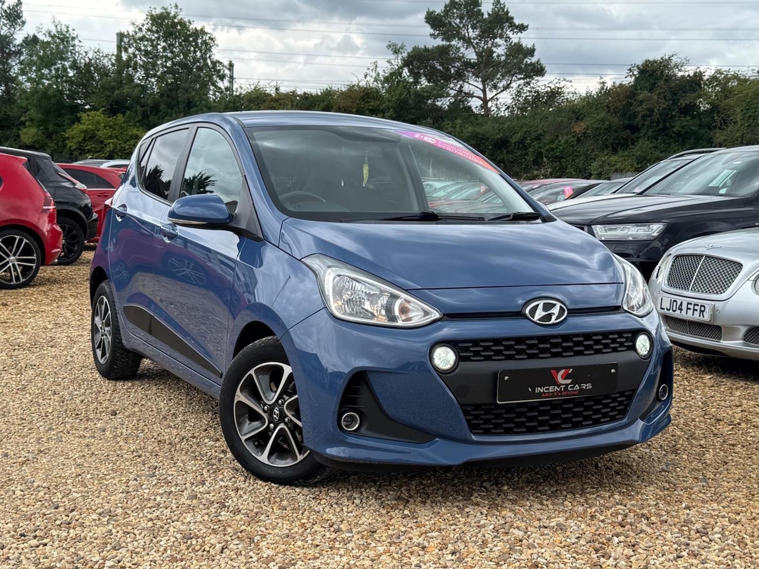 Used Hyundai i10 2017 for sale - 76793984: Photo 1
