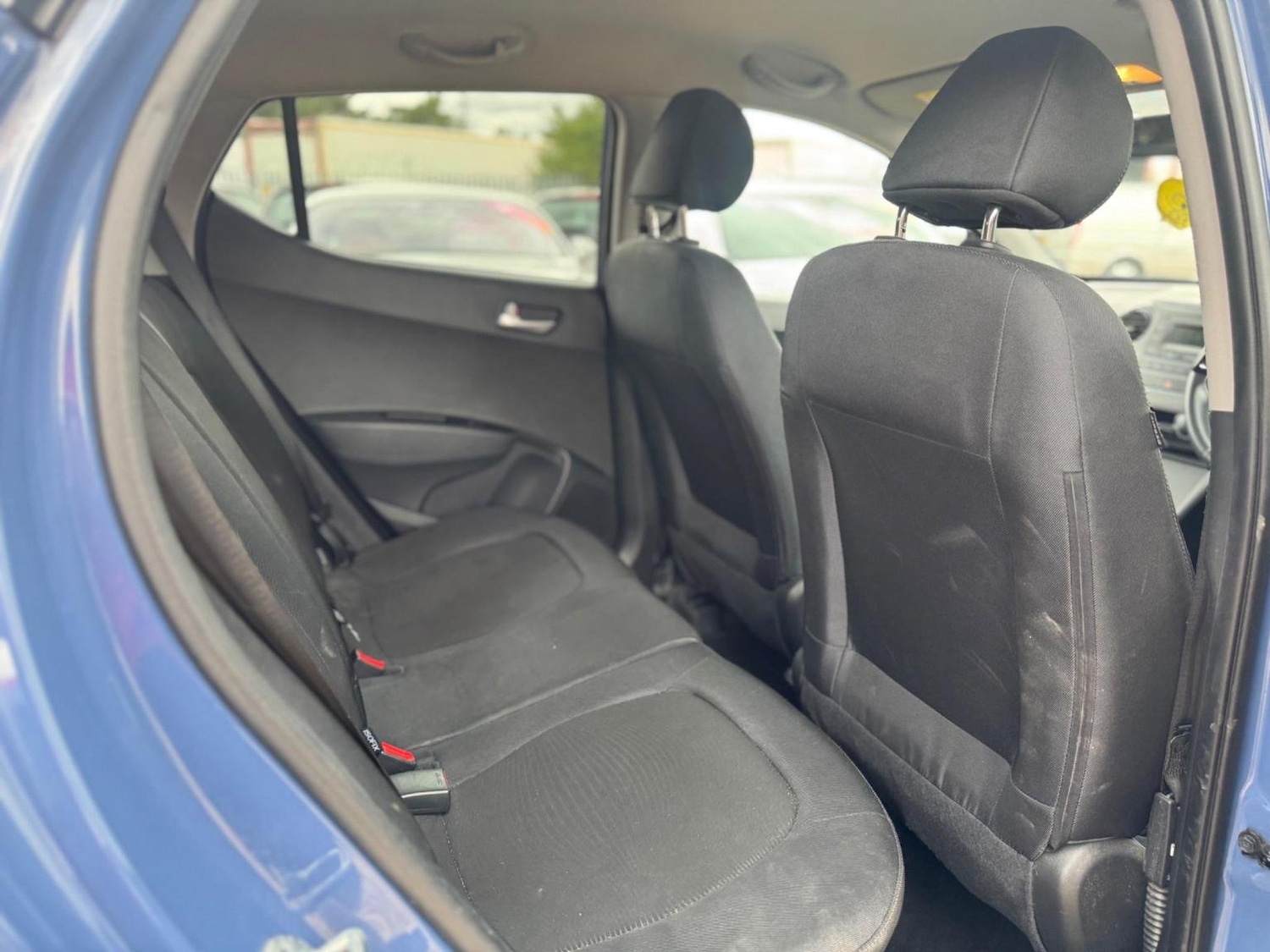 Used Hyundai i10 2017 for sale - 76793984: Photo 23