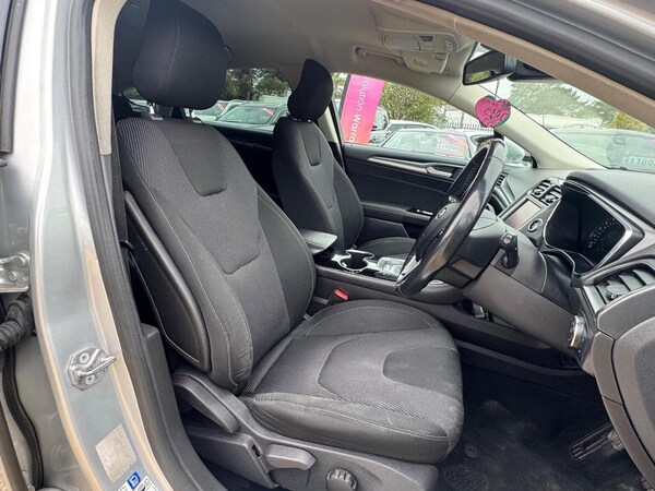 Used Ford Mondeo 2015 for sale - 76257663: Photo 11