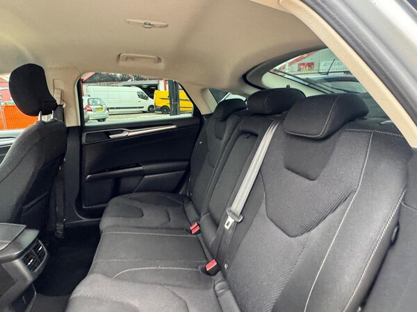 Used Ford Mondeo 2015 for sale - 76257663: Photo 12