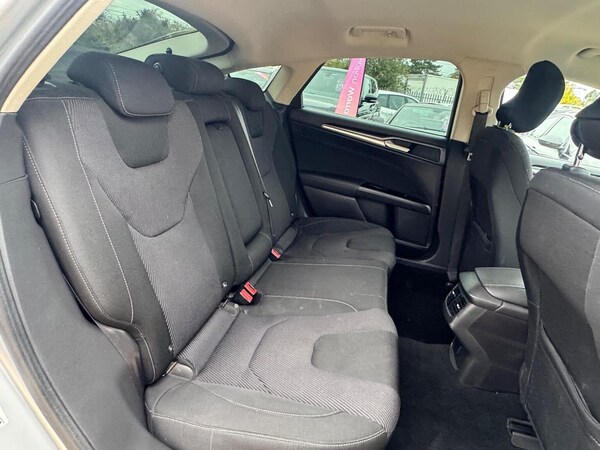 Used Ford Mondeo 2015 for sale - 76257663: Photo 17