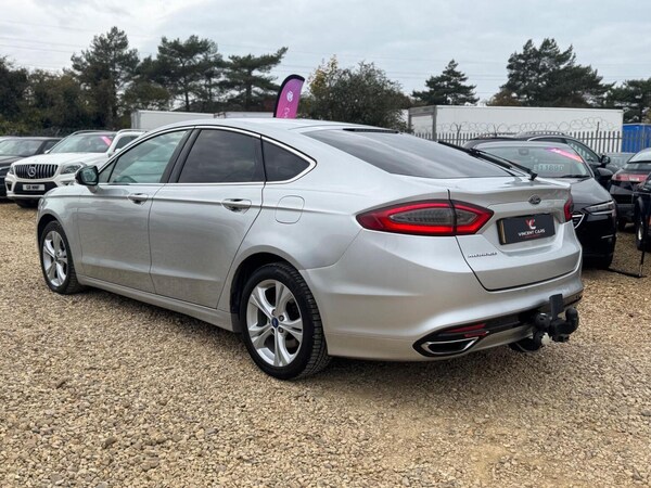 Used Ford Mondeo 2015 for sale - 76257663: Photo 32