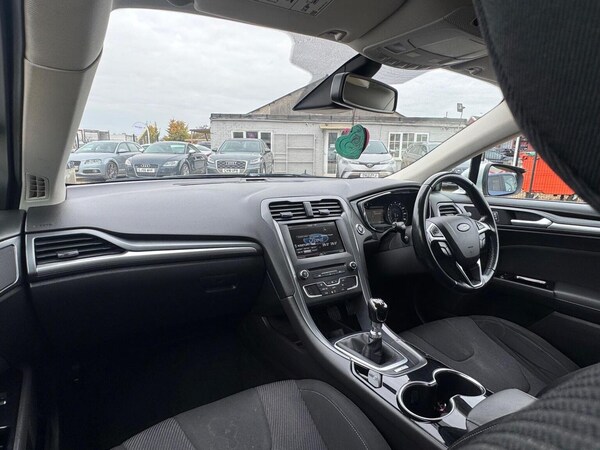 Used Ford Mondeo 2015 for sale - 76257663: Photo 6