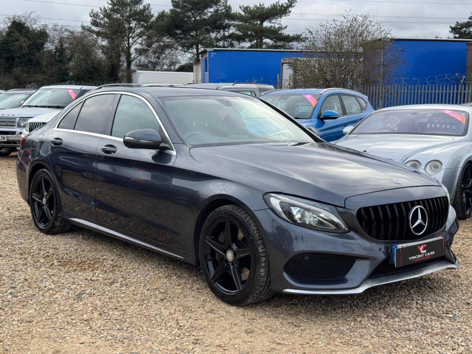 Used Mercedes-Benz C Class 2015 for sale - 76637458: Photo 4