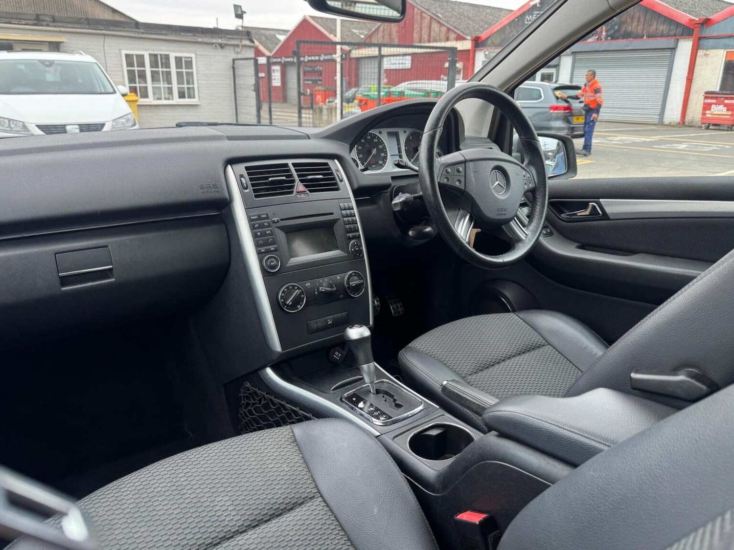 Used Mercedes-Benz B Class 2011 for sale - 76114035: Photo 10